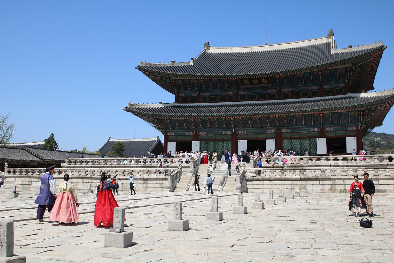 南昌旅游必去的前十景点.南昌旅游必去前十景点怪石岭