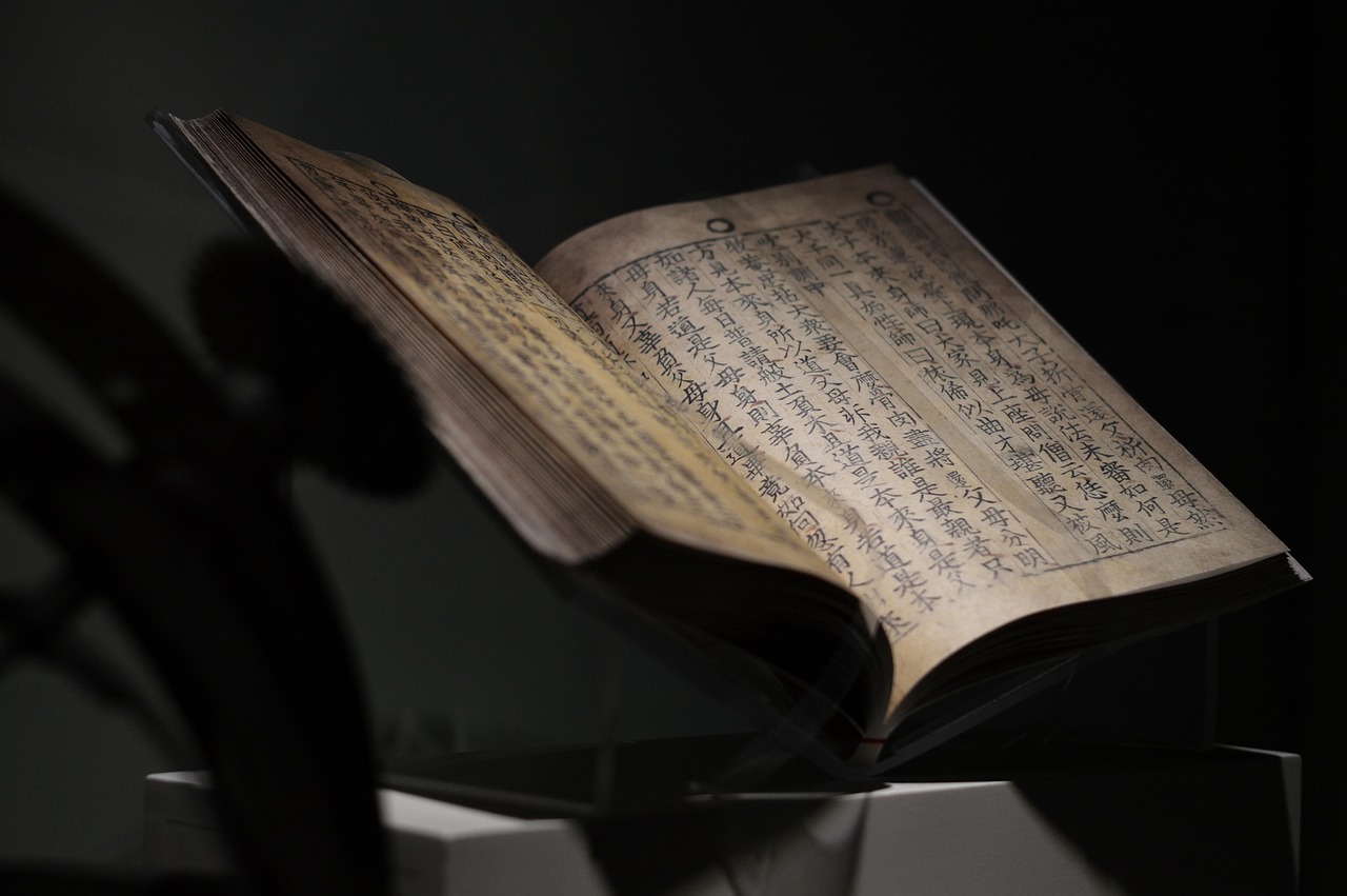 中国现代文学作家还有那些？〃中国现代文学作家及其作品