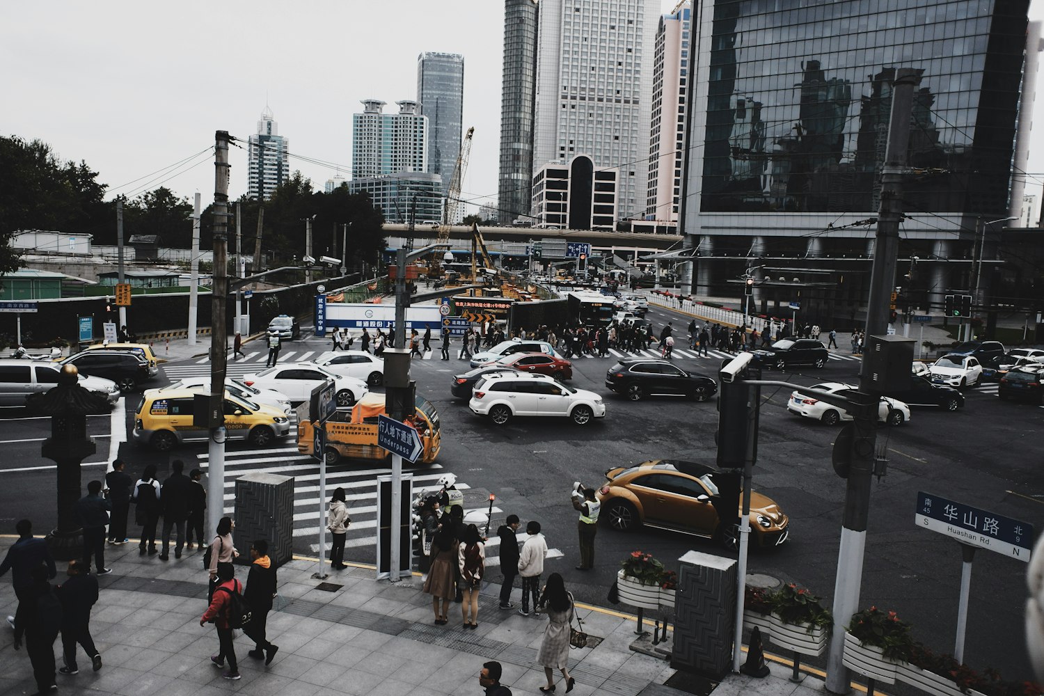 上海市内限号吗.上海市市内限行时间表