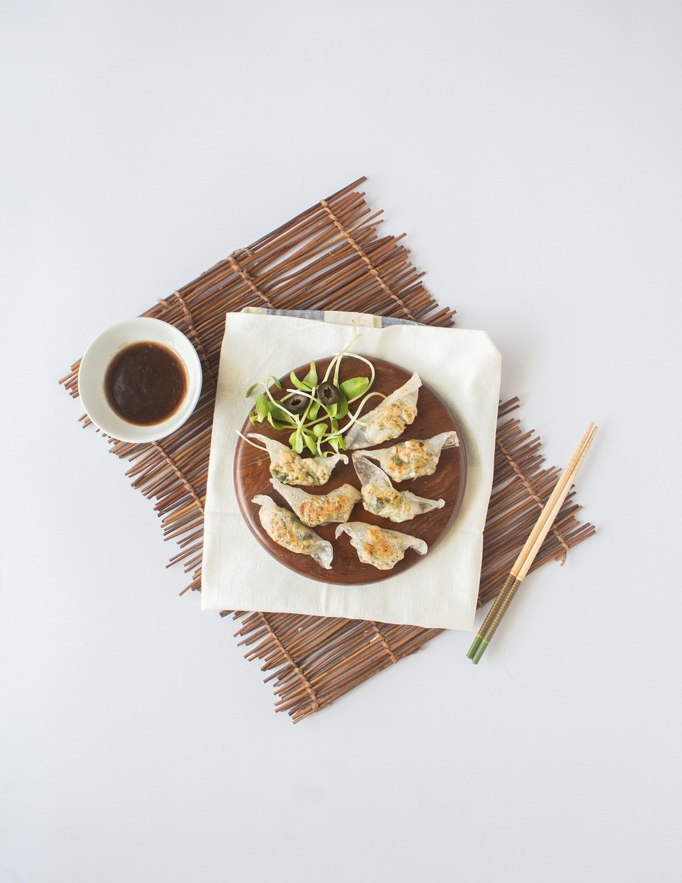 「中国美食的手抄报内容」〃中国美食手抄报内容二年级上册
