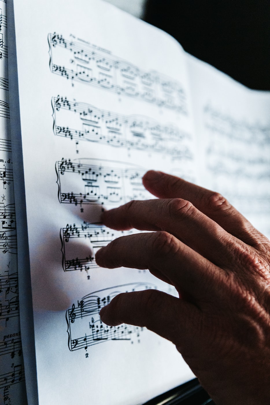 「万人点赞的微博发照片文案」〃微博点赞破千万的微博
